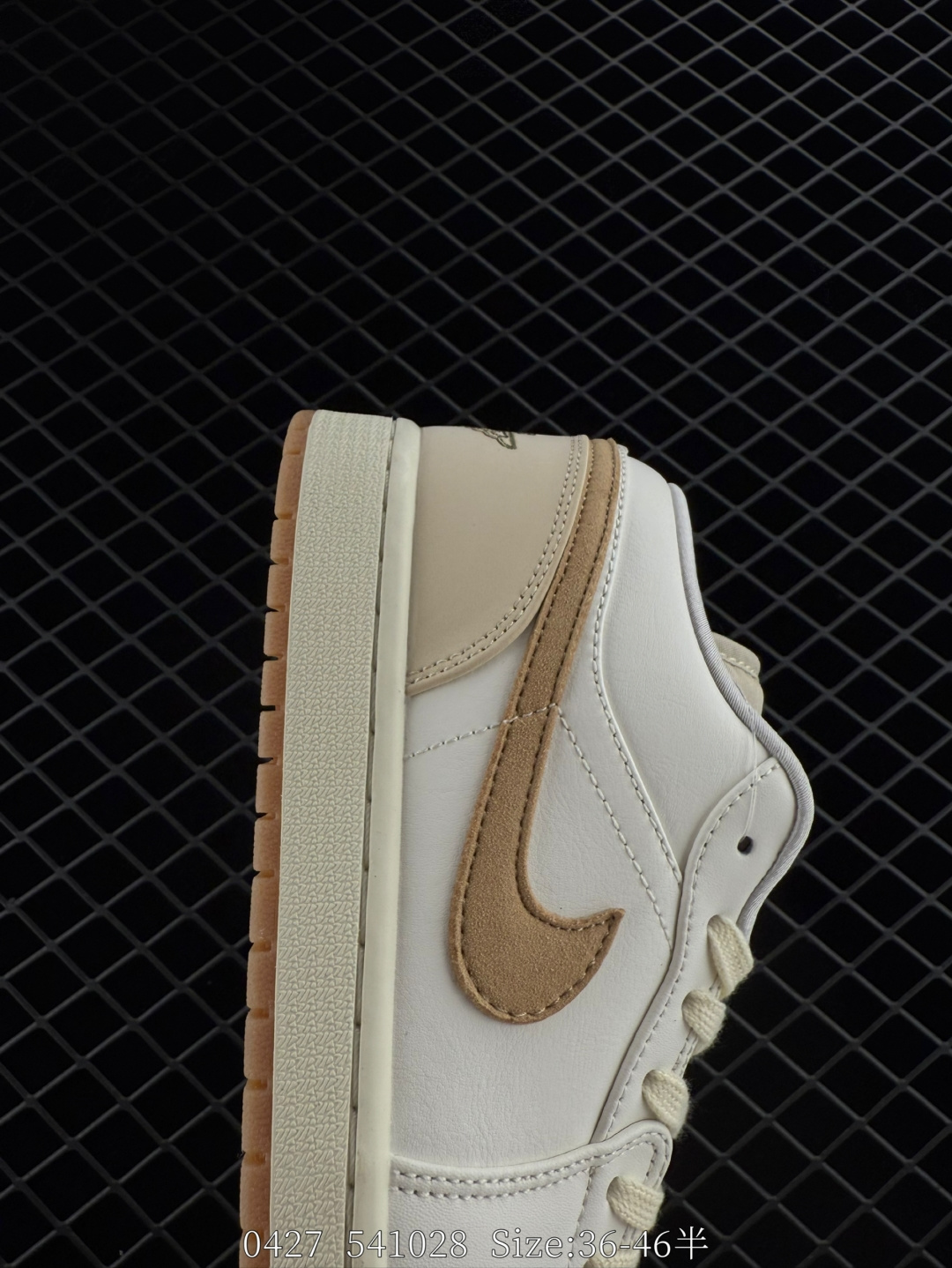 NIKE AIR JORDAN 1 LOW SE AJ1